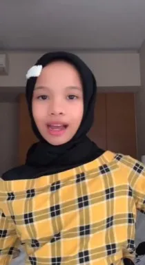 Saleha Halilintar (Credit: Instagram/salehahalilintar)