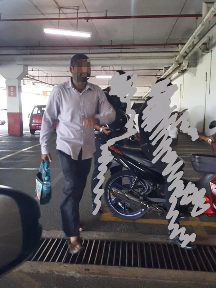 Seorang salesman yang enggan ditolak diduga merusak mobil seorang pengunjung mal © World Of Buzz