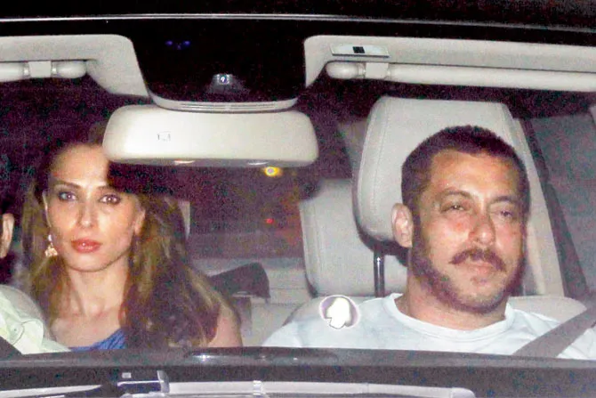 Iulia mengaku hubungannya dengan Salman hanya sebatas teman ©indianexpress.com