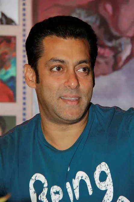 Salman Khan dapat ancaman pembunuhan oleh orang tak dikenal © Pinkvilla.com
