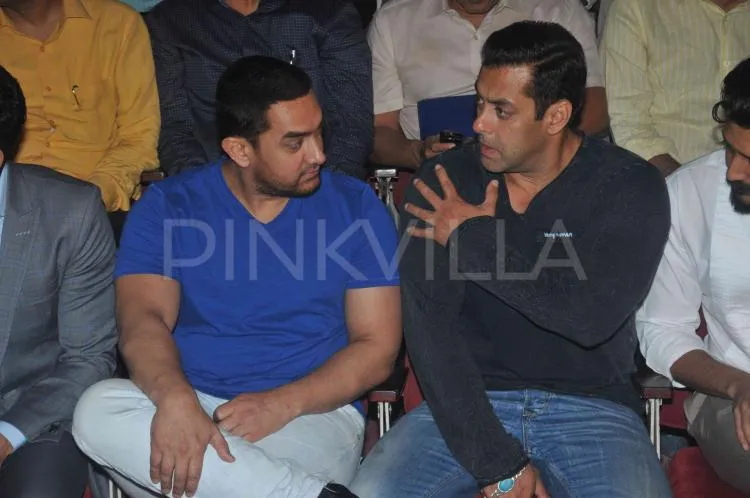 Salman dan Aamir masih bermusuhan? ©pinkvilla
