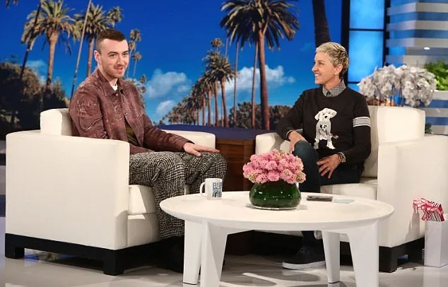 Sam Smith ungkap dirinya sudah tidak jomblo lagi © Warner Bros