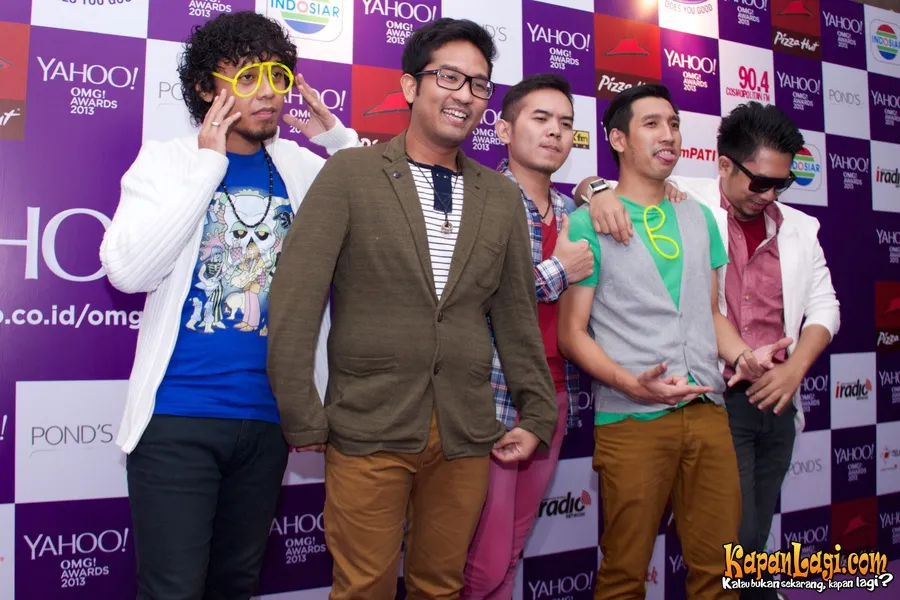 Samsons dengan Aria sebagai frontman baru mereka ©KapanLagi.com®