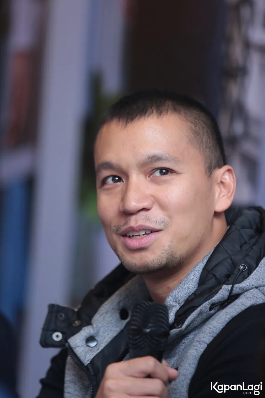 Samuel Rizal berikan tanggapan tentang karakter Adit masih melekat pada dirinya © KapanLagi.com/Muhammad Akrom Sukarya