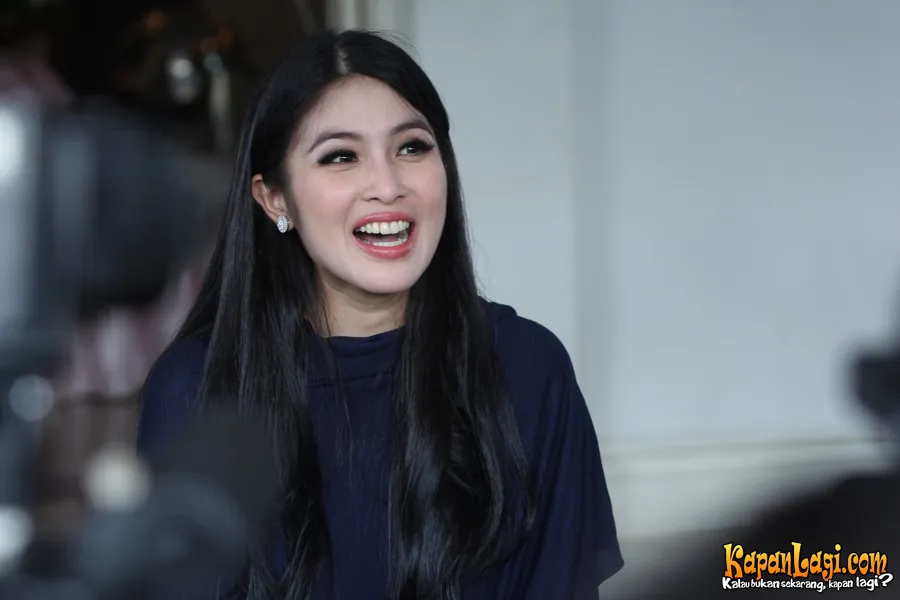 Sandra Dewi liburan Imlek bareng pacar. @KapanLagi.com