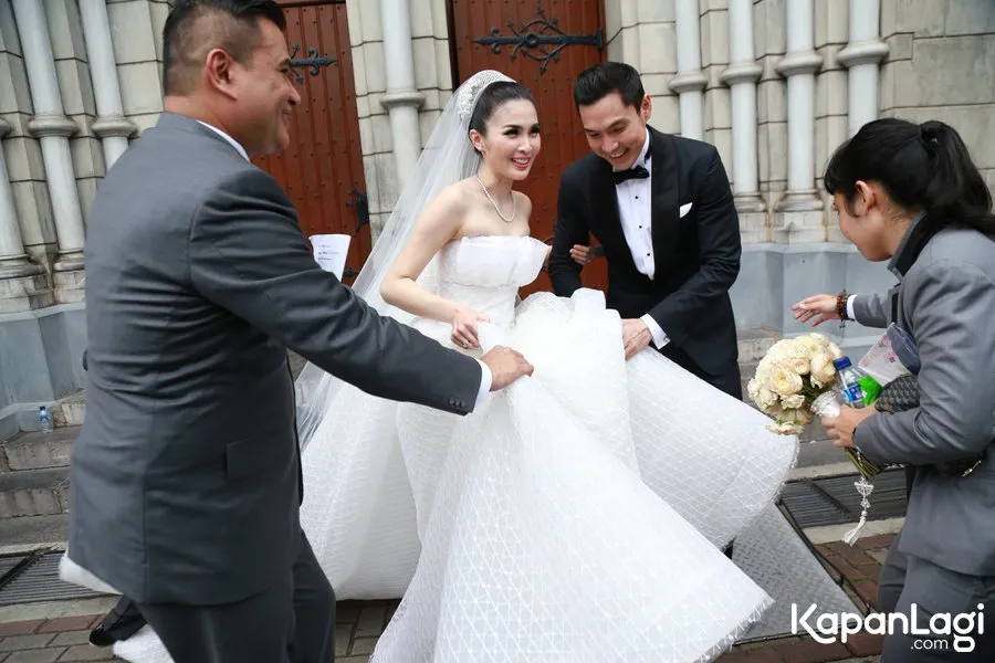 Sandra Dewi sebut proses perjalanannya ke Jepang bersama Harvey adalah momen berharga karena sebelumnya tak pernah berlibur bersama. ©KapanLagi.com/Agus Apriyanto