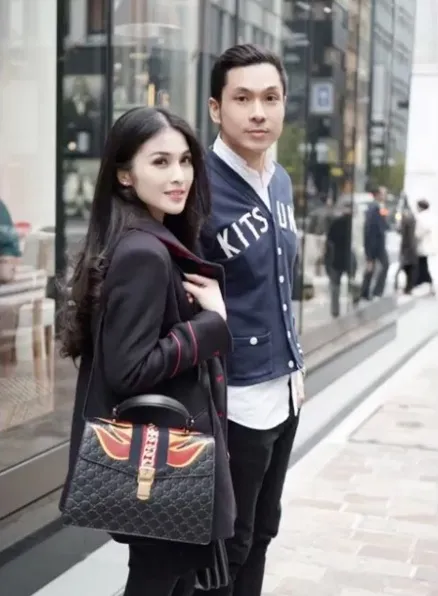 Semoga Sandra cepat hamil ya © instagram.com/sandradewi88