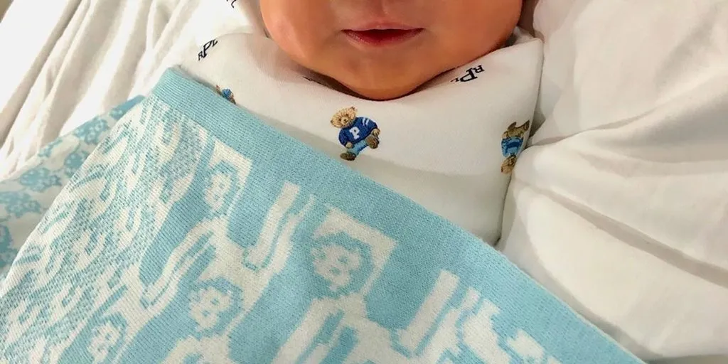 Wajah Anak Kedua Sandra Dewi yang Menggemaskan!