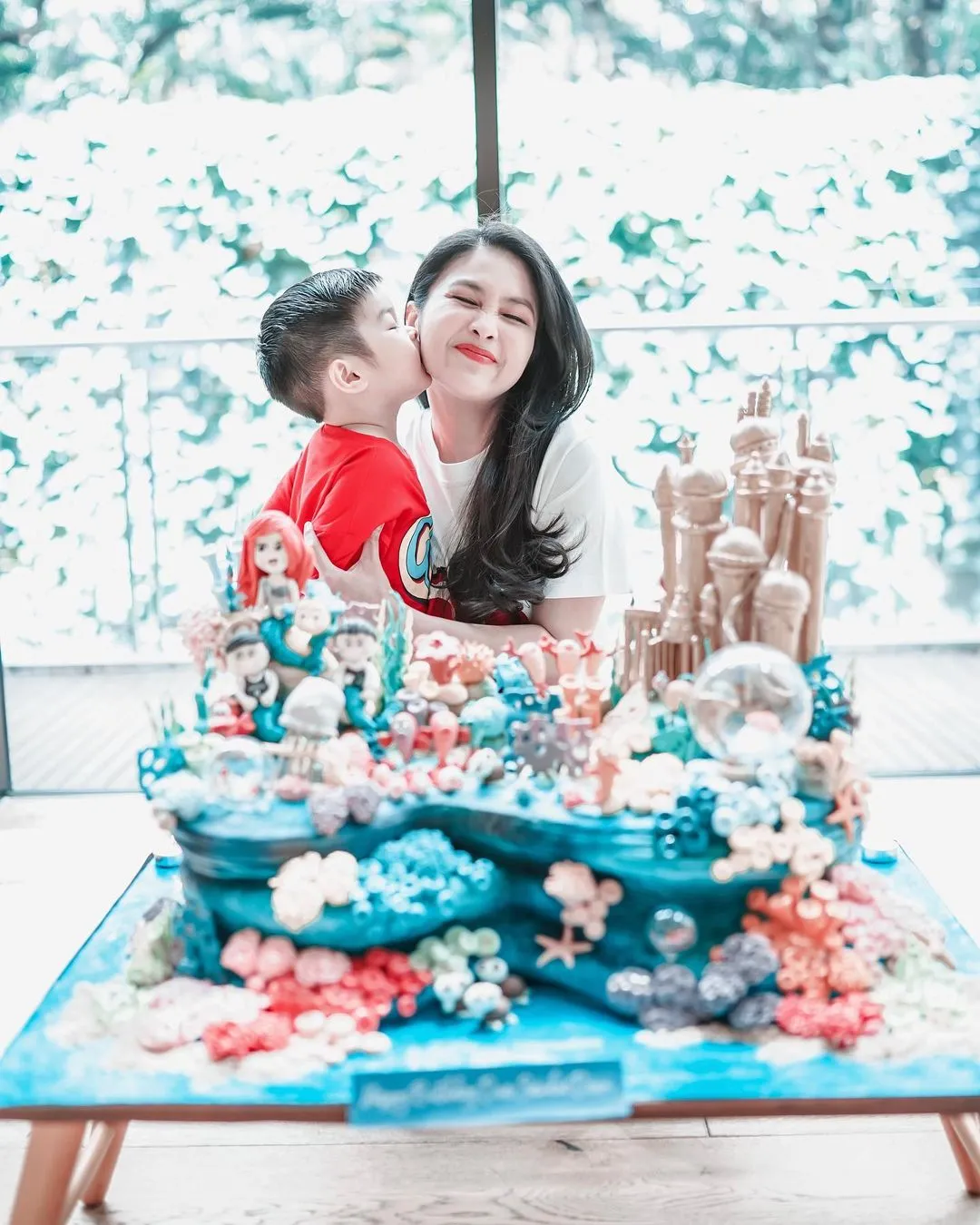 Credit: instagram.com/sandradewi88