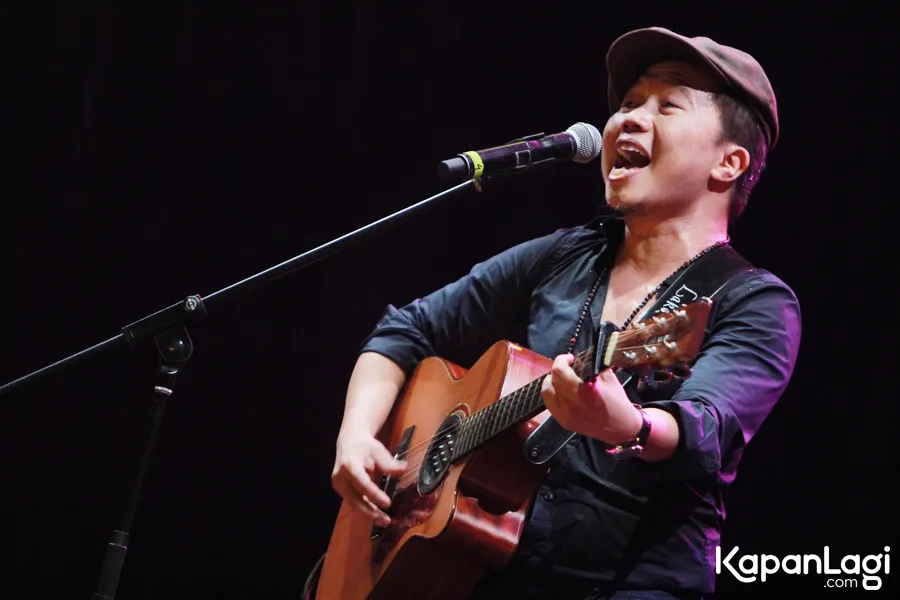 Sandhy ikhlaskan jika mantan istrinya siap menikah lagi/©KapanLagi.com®/M. Akrom Sukarya