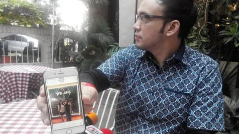 Sandy Tumiwa beberkan foto mantan istri yang disebutnya suka dugem. ©KapanLagi.com.com/Adi Abbas Nugroho