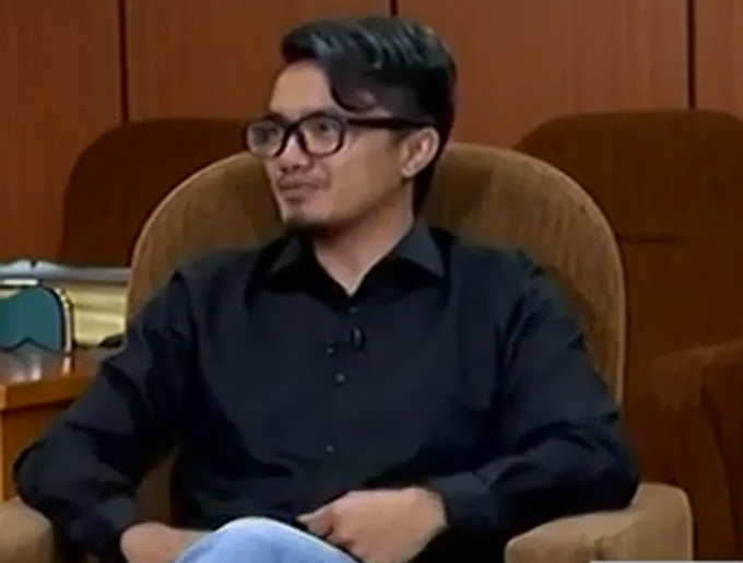 Sandy, manager baru Chaca ©youtube/justalvin