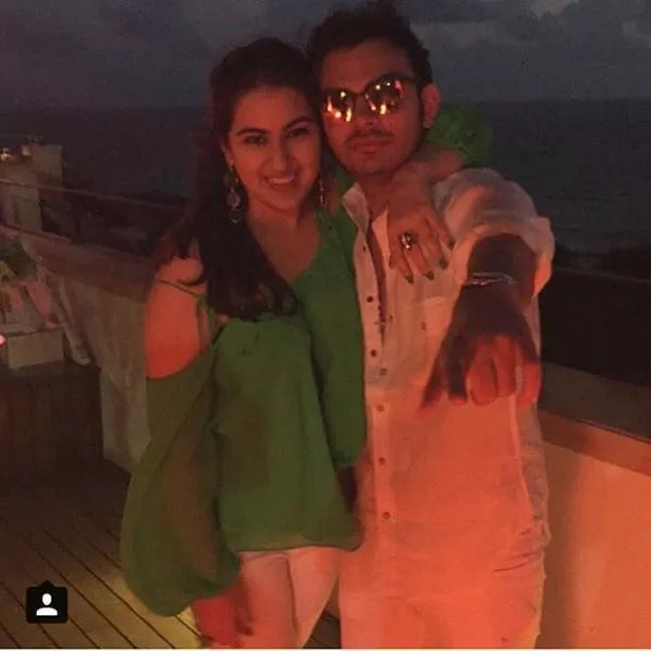 Sara dan Veer sudah tunangan? ©pinkvilla
