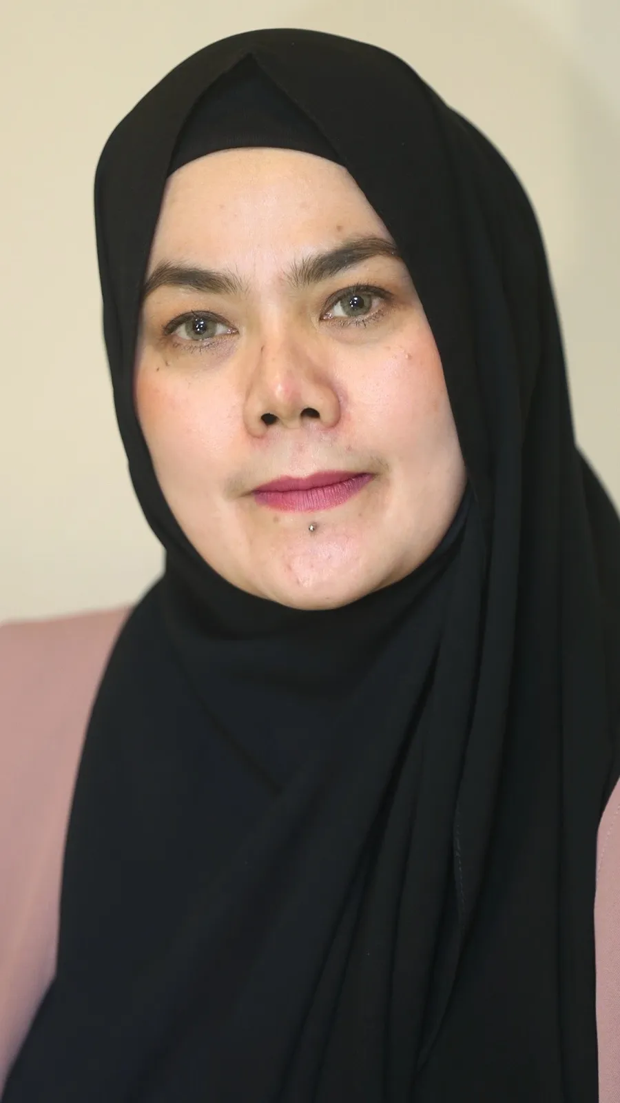 Sarita tak mau banyak komentar © bintang.com/Yunan Laziale