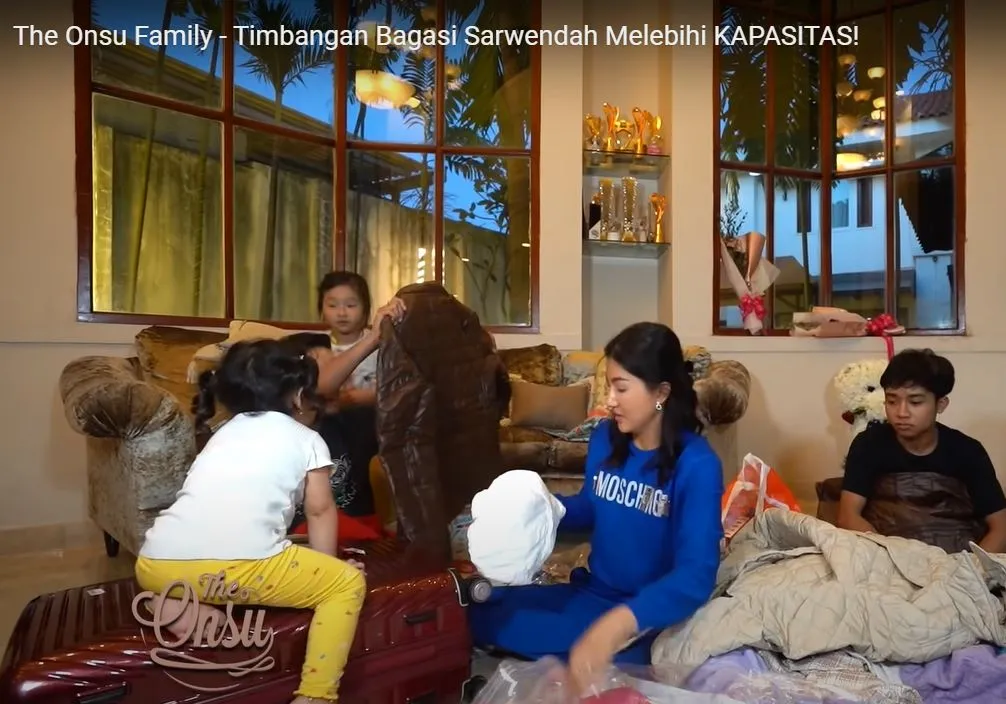 (credit: YouTube The Onsu Family)