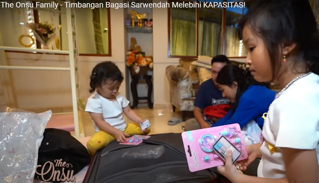 (credit: YouTube The Onsu Family)