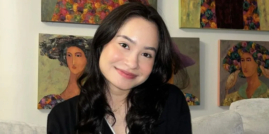 Satine Zaneta - Jam Satu