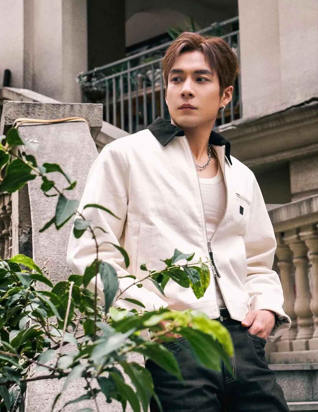 Elvis Han - instagram.com/@elvis_han