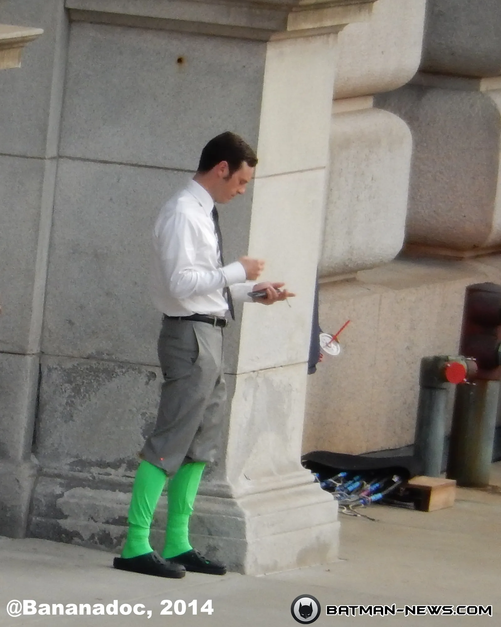 Scoot McNairy © batman news