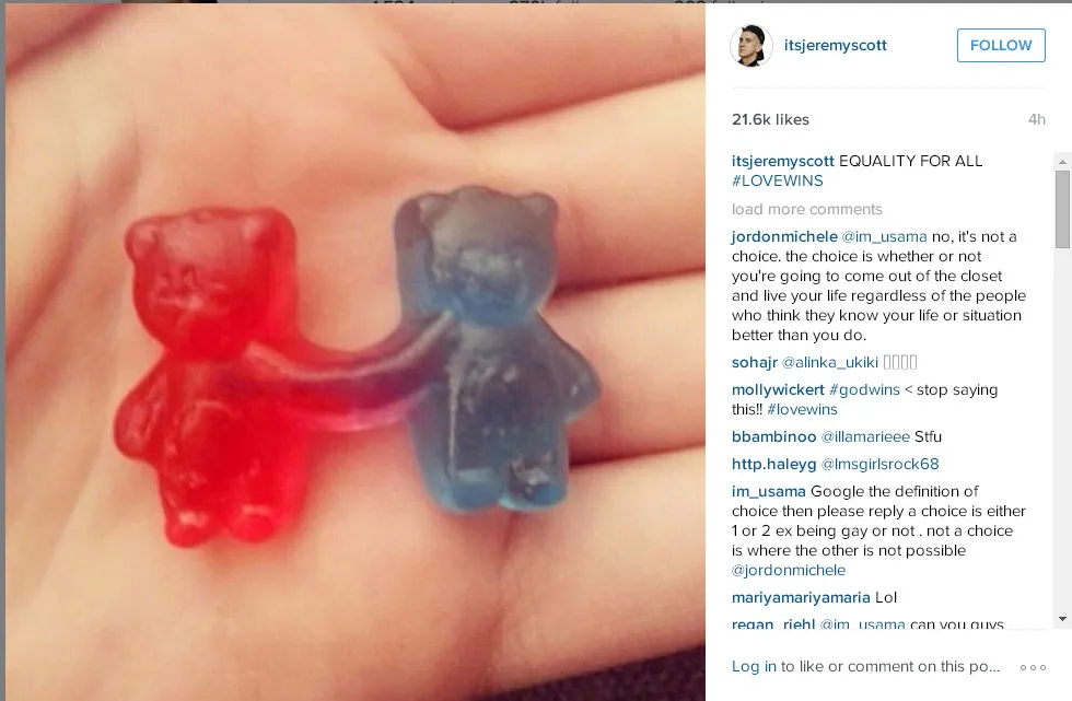 Postingan Jerremy Scott yang mendapat dukungan dari Taeyeon Girls Generation. ©Instagram/Itsjeremyscott