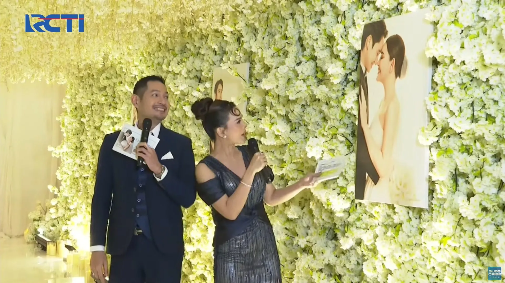 Evan Sanders dan Astrid Tiar jadi MC nikahan Amanda Manopo. Foto: RCTI+