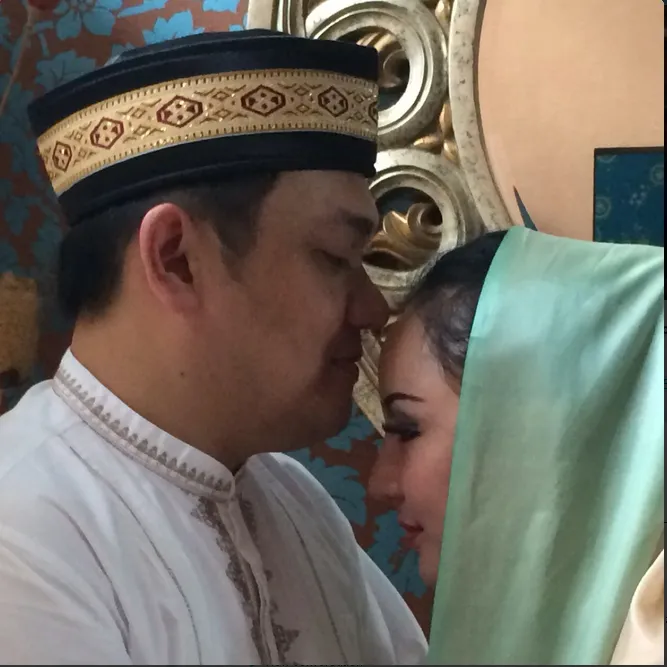 Sudah menikah siri? @Twitter/farhatabbaslaw