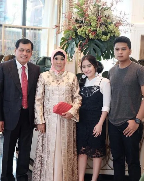 ?nstagram.com/halikprillyloverss