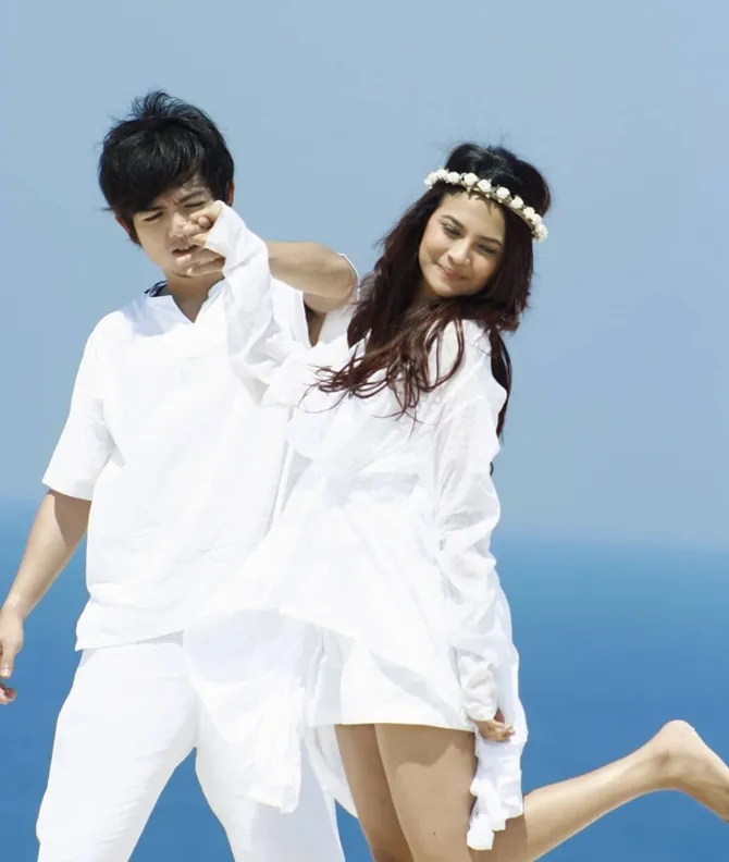 (credit: instagram.com/nickytirta)