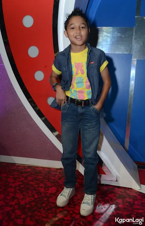 Potret Masa Kecil Kiesha Alvaro (Credit: KapanLagi.com)