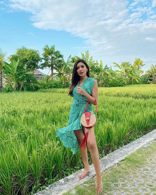 © instagram.com/millencyrus