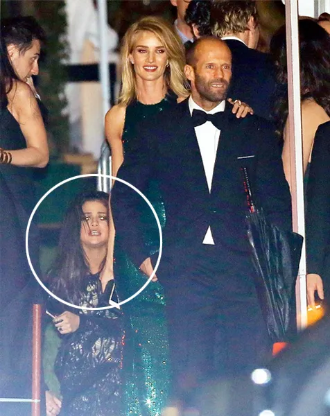Inikah wajah Selena saat sedang teler? @ dailymail.co.uk