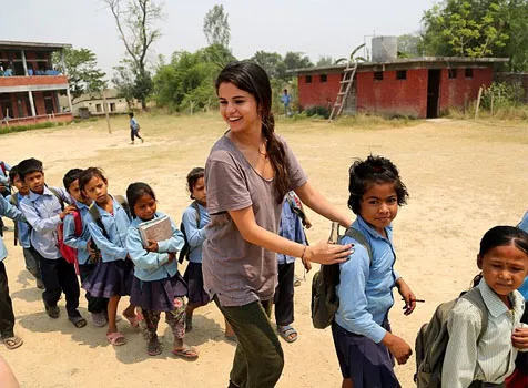 Muda, berbakat, dan berjiwa mulia @ dailymail.co.uk/UNICEF