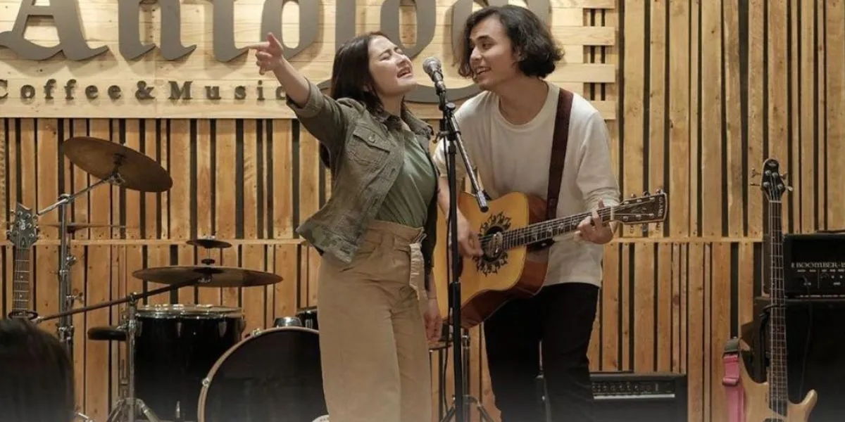 Prilly Latuconsina feat Jourdy Pranata - Selepas Gulita