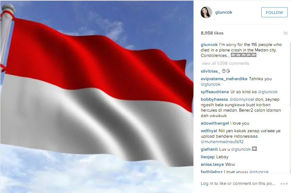 Bendera merah putih di akun Instagram Gulcin Tuncok menandakan ia sedang berbela sungkawa @instagram.com/gtuncok