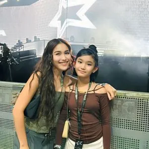 instagram.com/ayutingting92