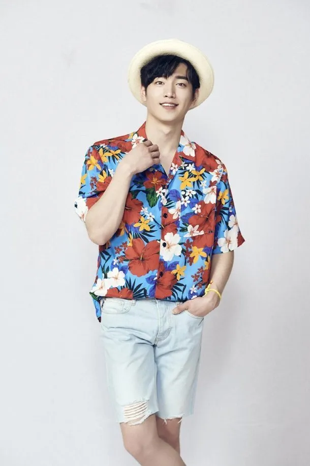 Seo Kang Joon kelihatan segar banget © High1 Water World