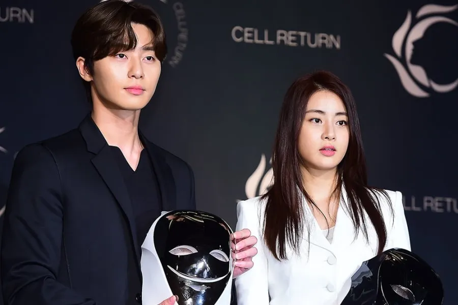 Park Seo Joon dan Kang Sora © XSportNews