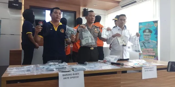 Kelompok Saracen yang menjadi otak di balik hate speech di internet © merdeka.com