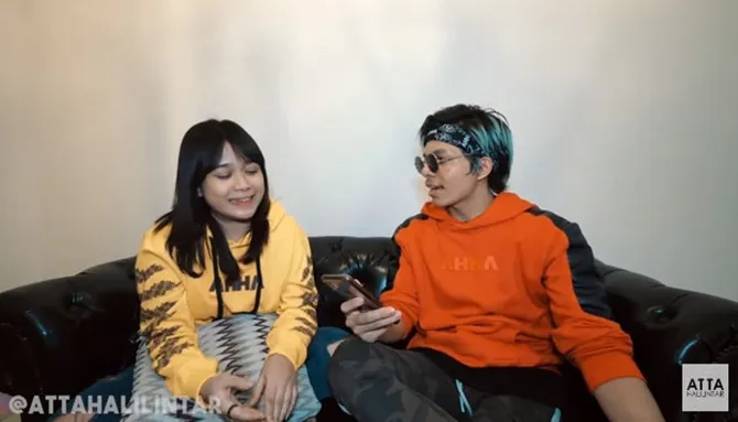 Atta ngevlog bareng Jodie (credit: YouTuber Channel Atta Halilintar)