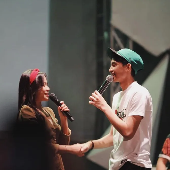 Kedekatan antara Jodie dan Devano (credit: instagram.com/brisiajodie96)