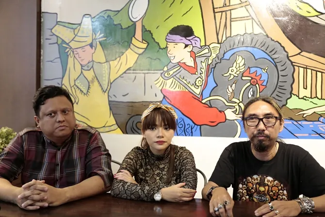 Duo Serigala dan manajer beri klarifikasi terkait video tersebut © Kapanlagi.com/Muhammad Akrom Sukarya