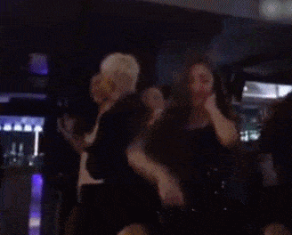 Seungri Bigbang diduga cium wanita saat di club. ©koreaboo.com