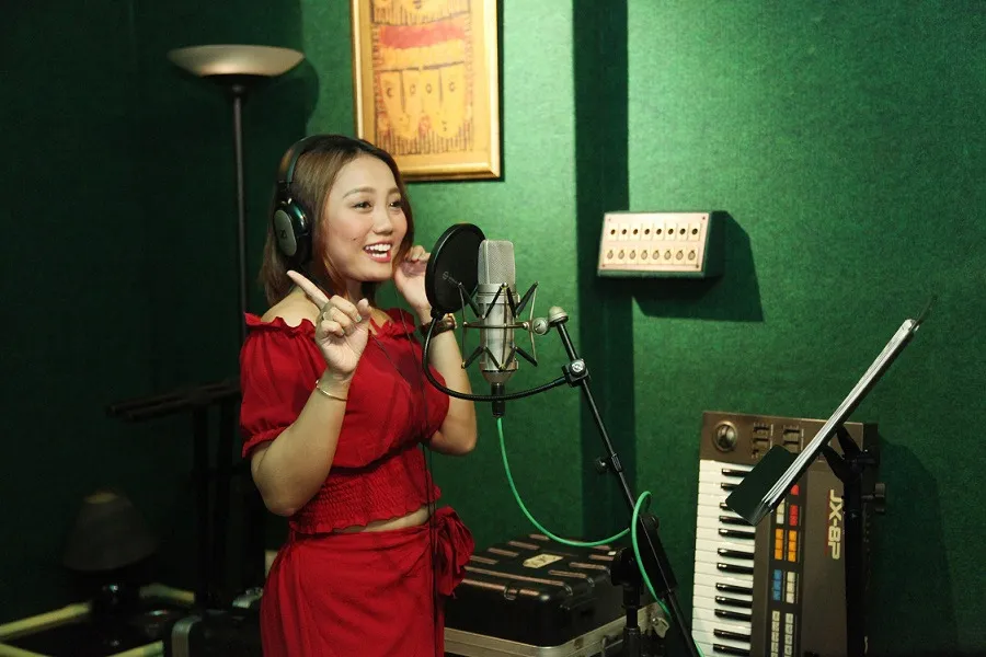 Butuh soundtrack manis di hari Valentine ini? Simak single 'DAKDAA' dari Sevi Xiu deh © istimewa