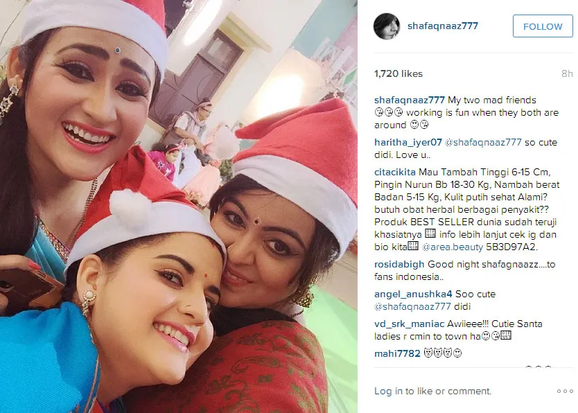 Begini saat Shafaq Naaz jadi cute santa, unyu kan? © Instagram.com/shafaqnaaz777