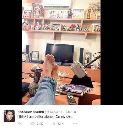 Ruang tamu apartemen Shaheer yang baru, lumayan lega. @twitter/shaheer_s