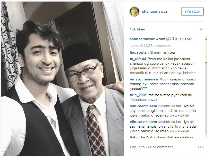 Shaheer senyum manis banget saat pose bareng Abah © Instagram.com/shaheernawaz