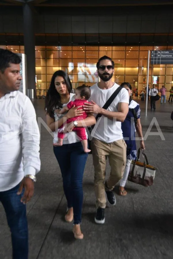 Misha sekarang sudah besar, susah buat ditutup selimut lagi ©pinkvilla