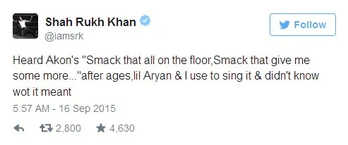 Shahrukh Khan dan Aryan sama-sama tak tahu arti lagu milik Akon. ©twitter/iamsrk