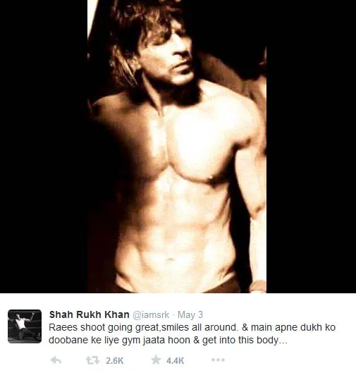 Shahrukh Khan makin hot! @twitter/iamsrk
