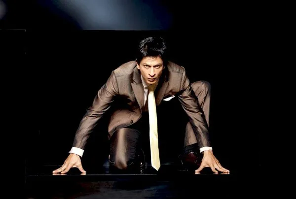 Shahrukh Khan pusing karena Flappy Bird. @oneindia.in